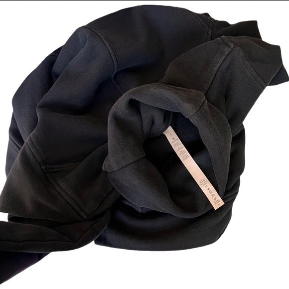 Lululemon Black Cowl Neck Press Pause Pullover Size 6⭐️ - Picture 7 of 8